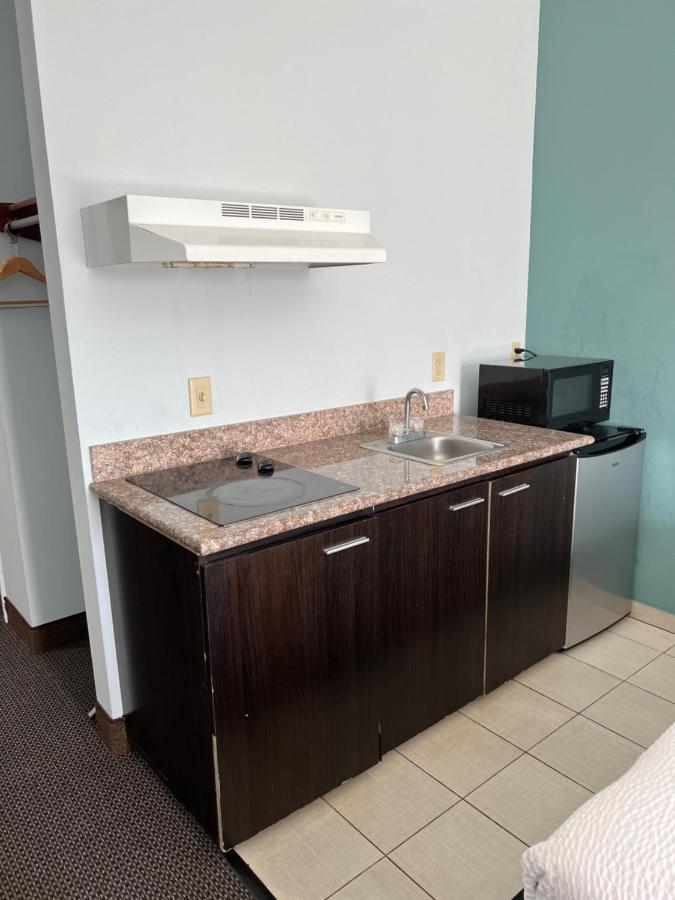 Deluxe Double Room with Two Double Beds - Non-Smoking at Americas Best Value Inn Sulphur