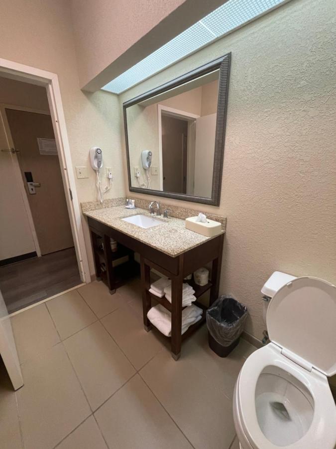 King Room - Non-Smoking at Comfort Inn Pinehurst - Southern Pines