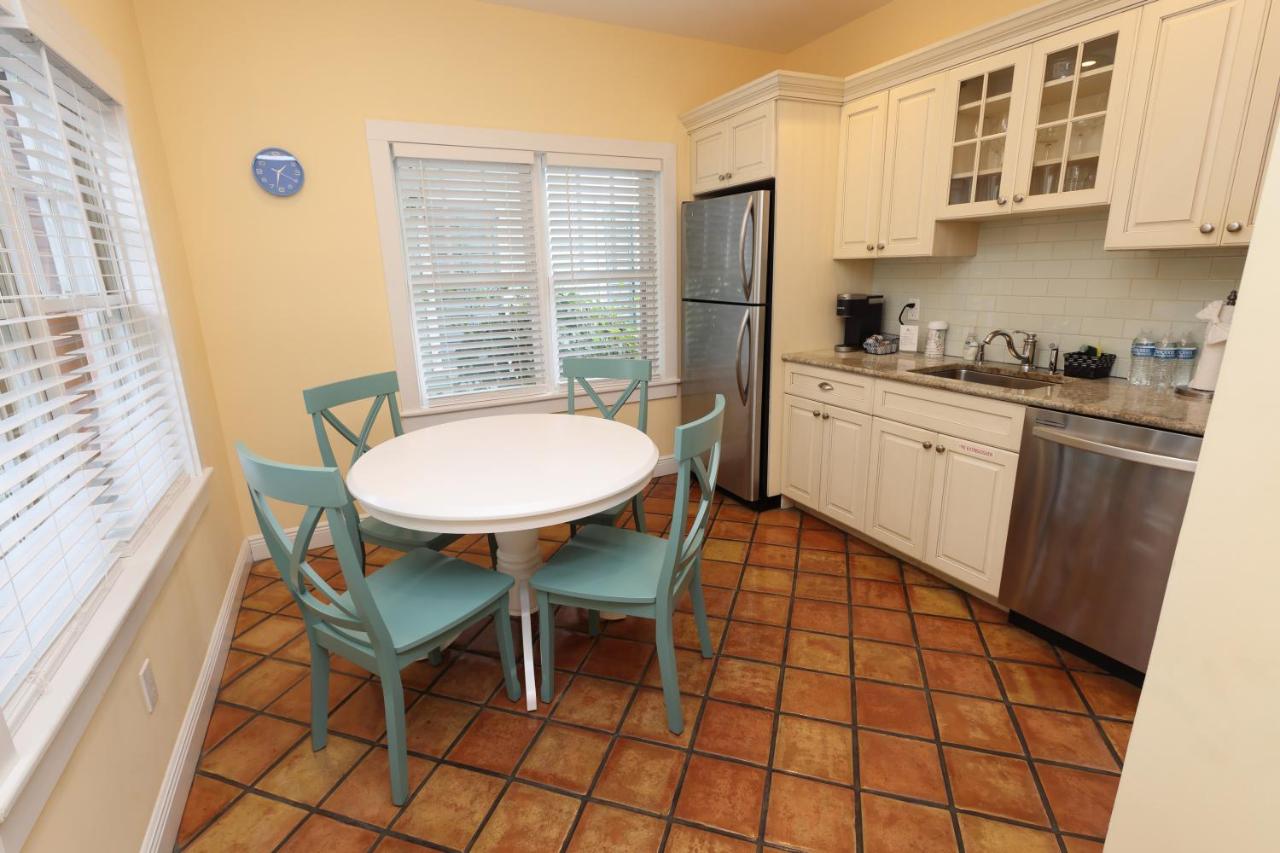  | Key West Villas