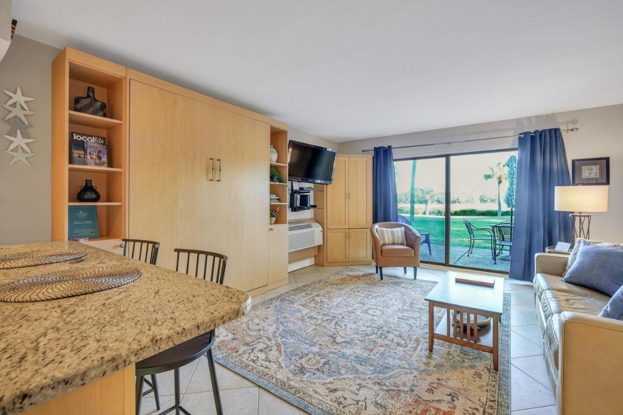  | 1799 Bluff Villa