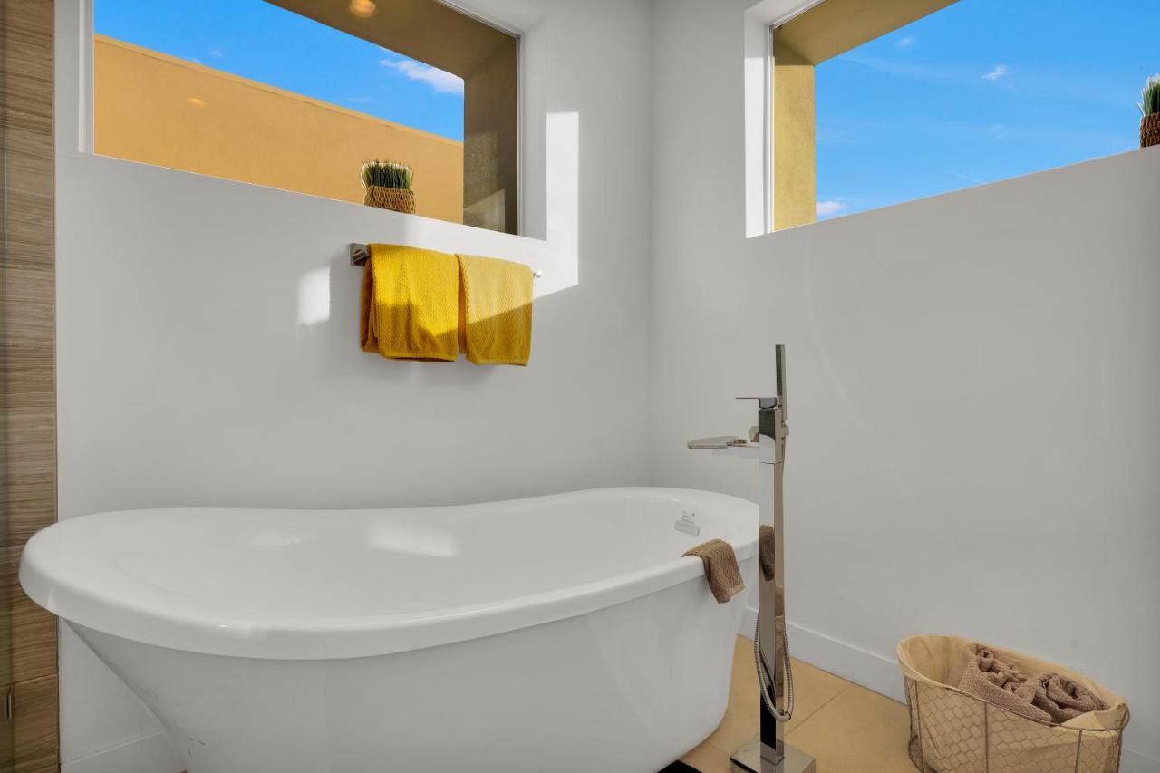 | A Modern Luxury Resort Style