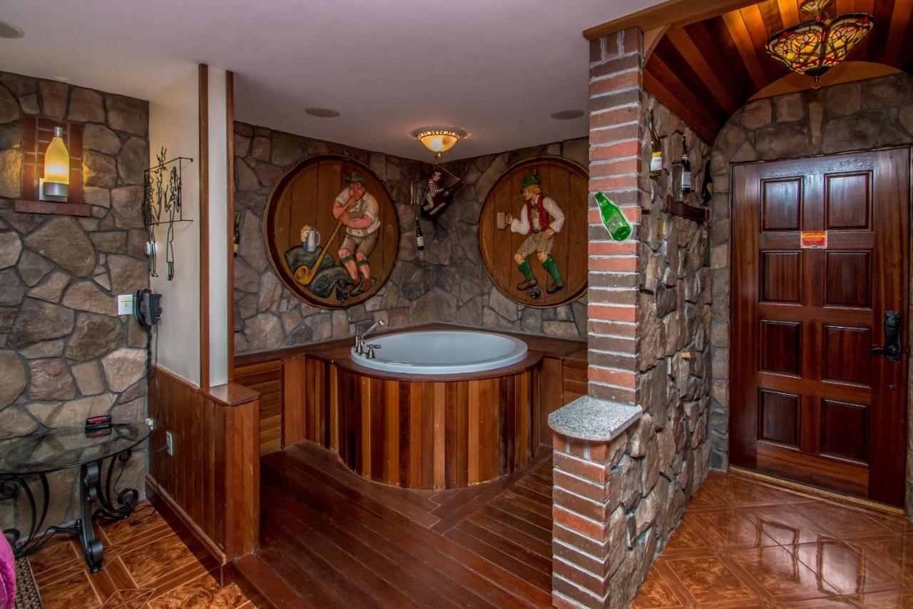 | Adventure Suites