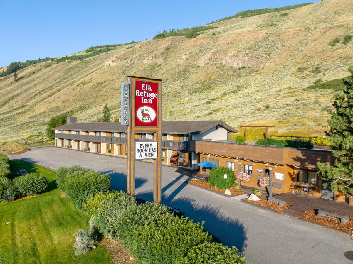  | Elk Refuge Inn