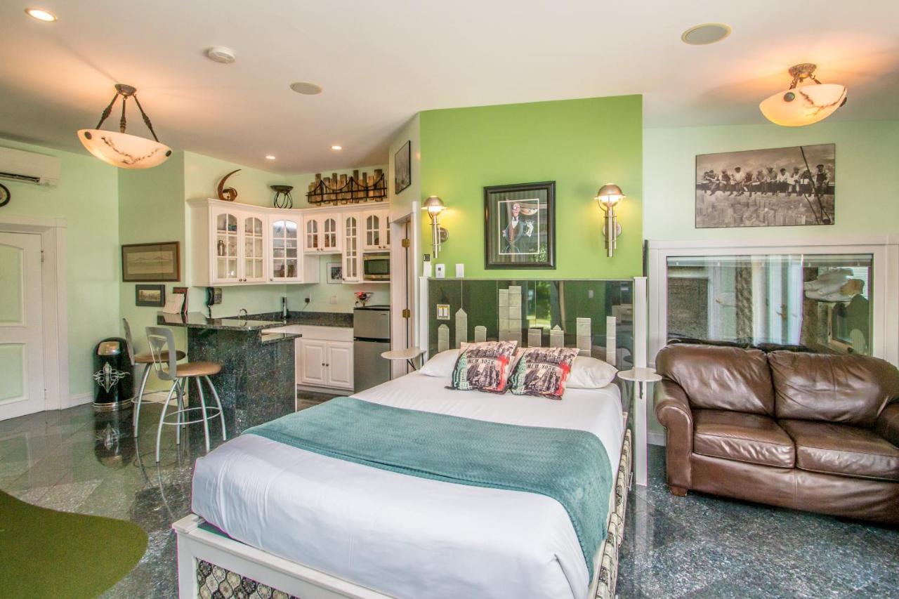 | Adventure Suites