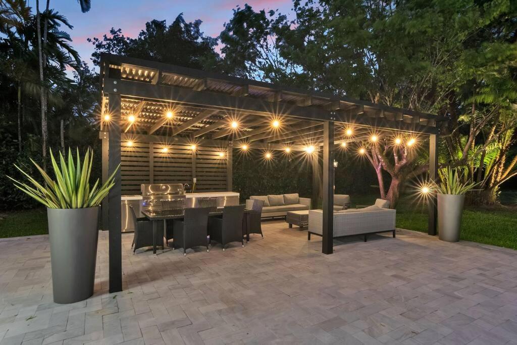 | Majestic Lush Miami Villa