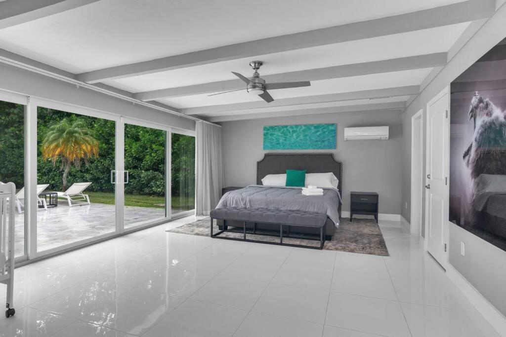 | Majestic Lush Miami Villa