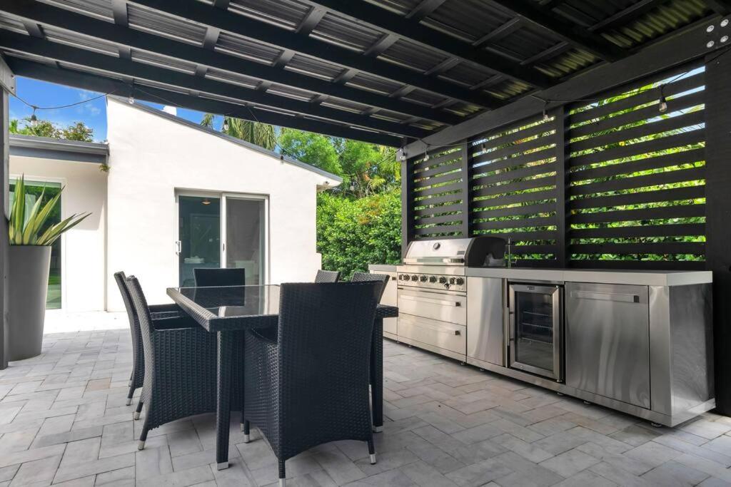 | Majestic Lush Miami Villa
