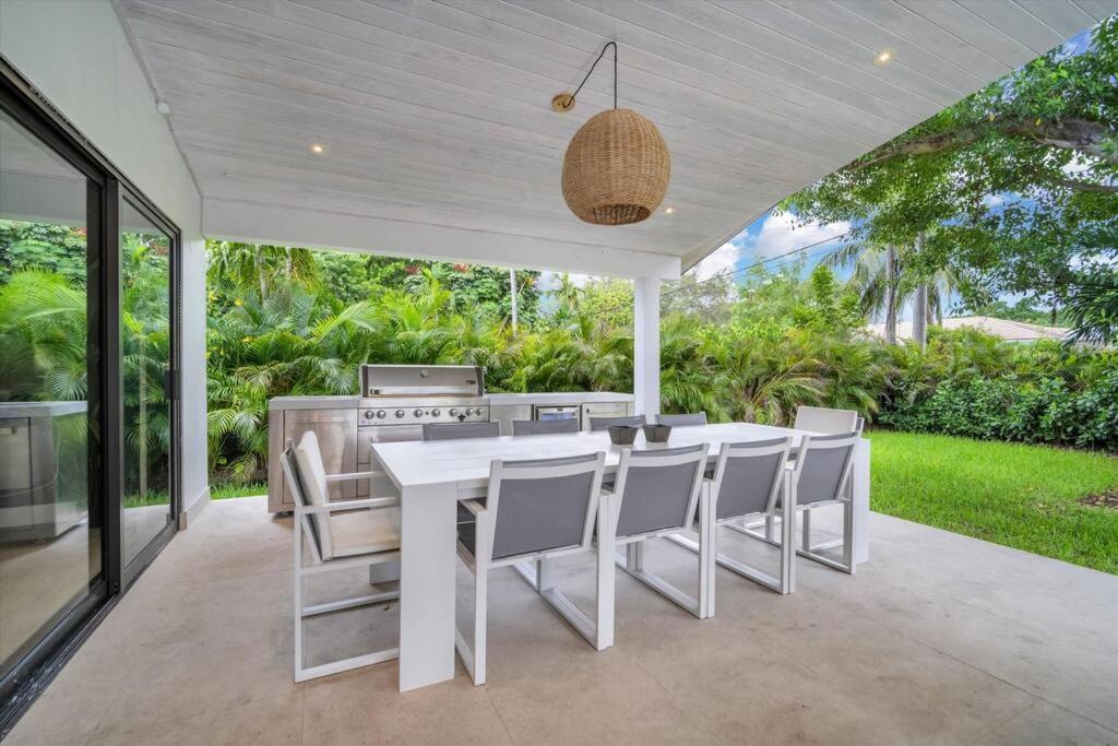 | Breathtaking Miami 5BR/3BA Villa w/ Heated pool!