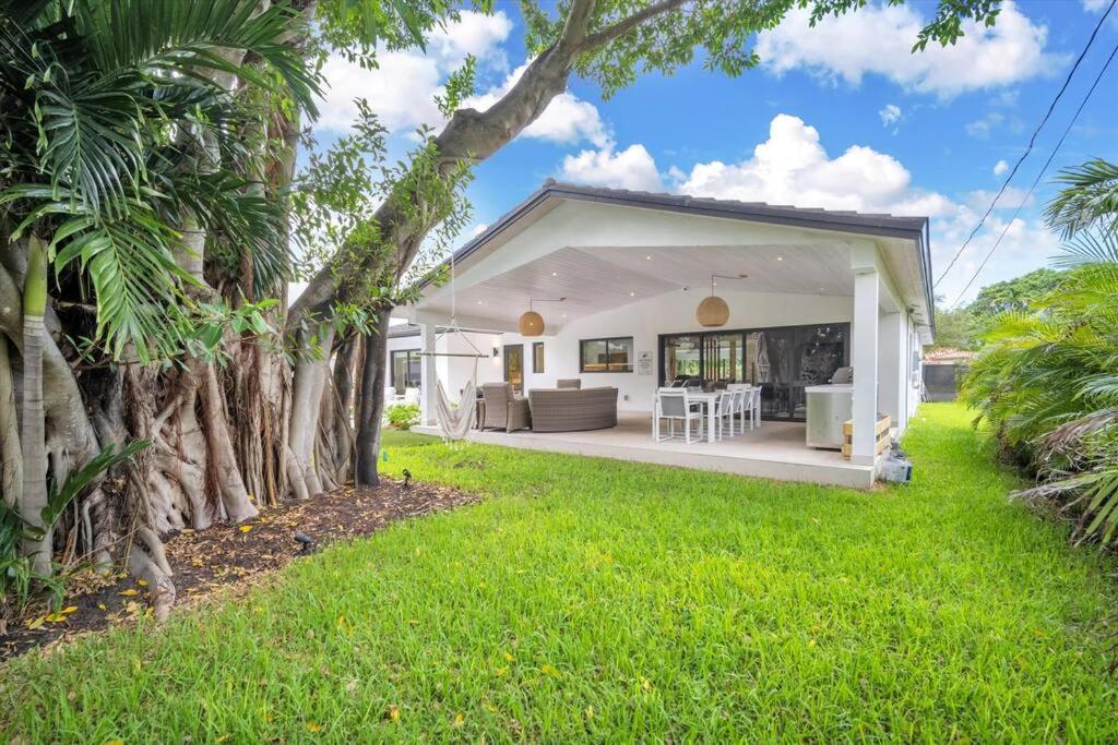 | Breathtaking Miami 5BR/3BA Villa w/ Heated pool!
