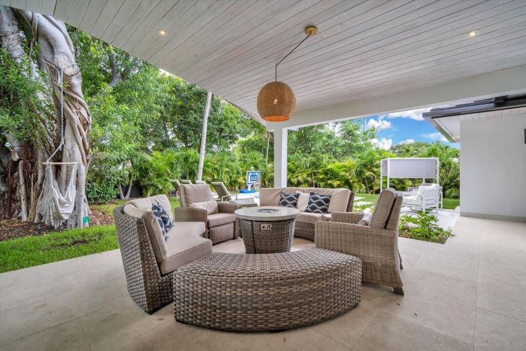 | Breathtaking Miami 5BR/3BA Villa w/ Heated pool!