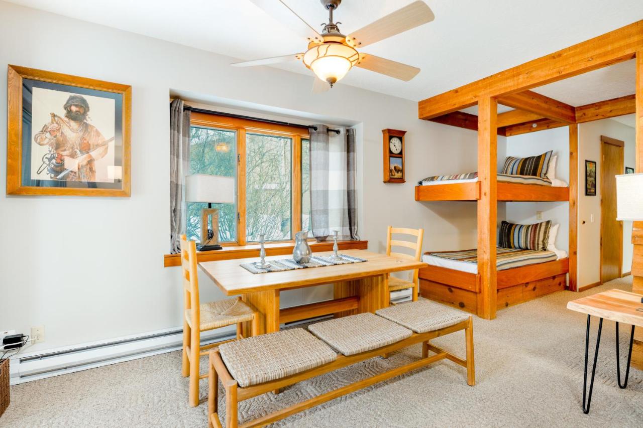 | 3614 Winterberry