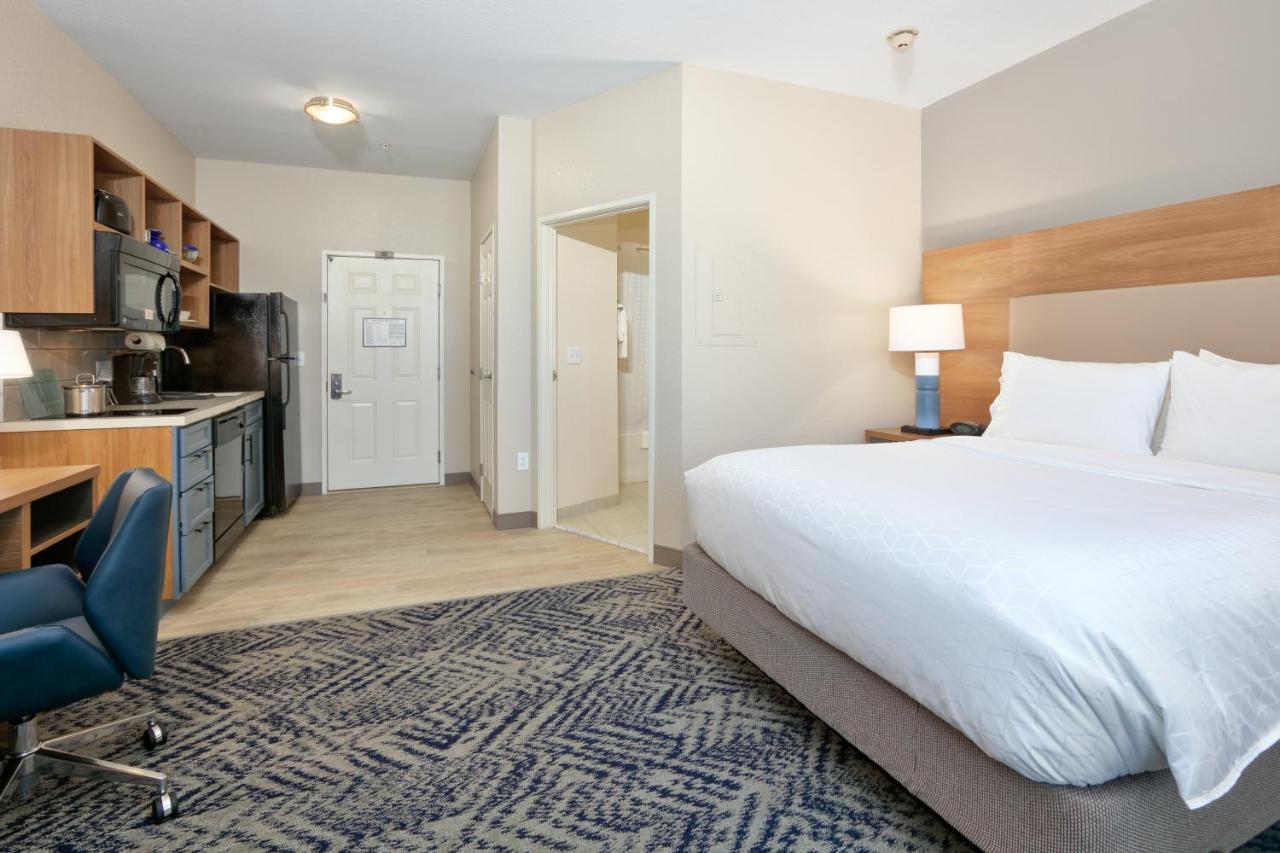 One Queen Bed Studio Suite - Non-Smoking at Candlewood Suites Idaho Falls, an IHG Hotel