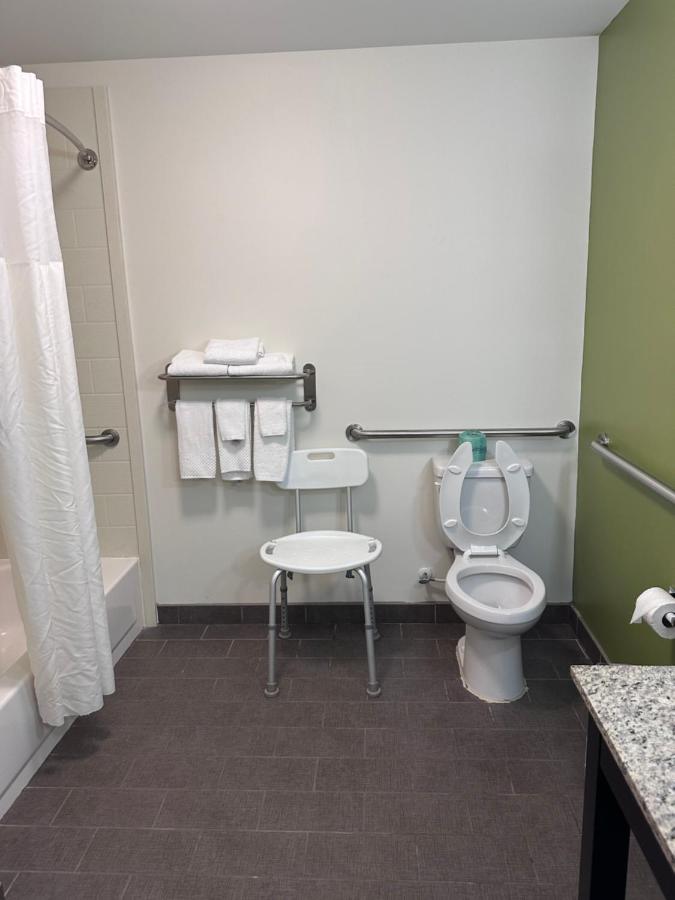 King Suite - Accessible/Non-Smoking at Sleep Inn & Suites Gulfport