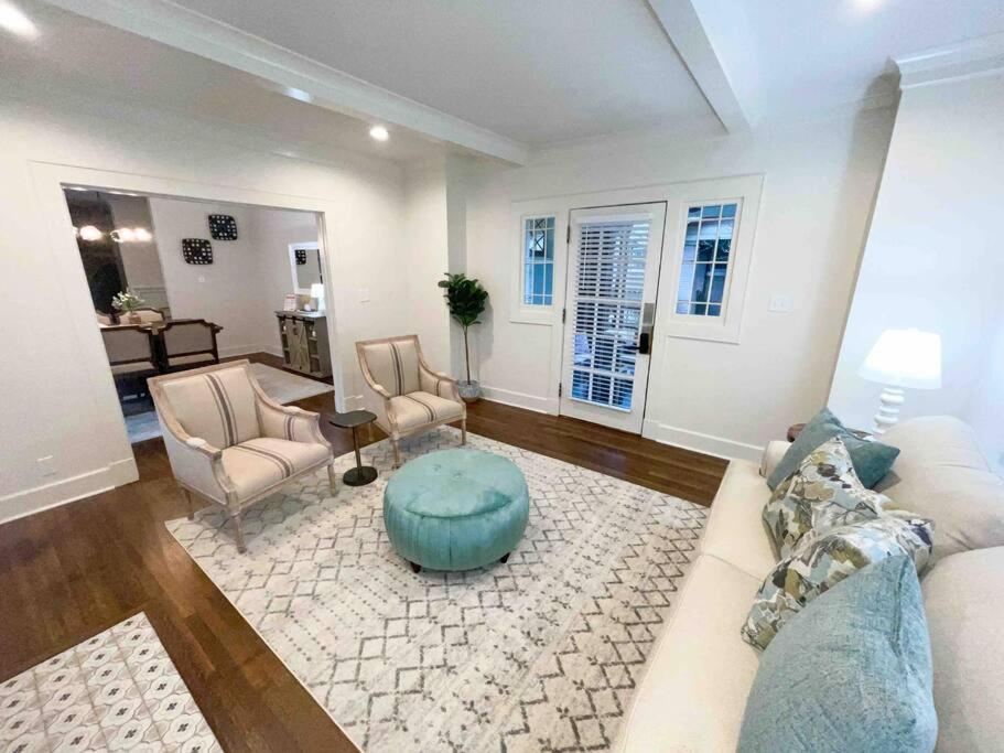  | Newly Renovated Bungalow in Midtown