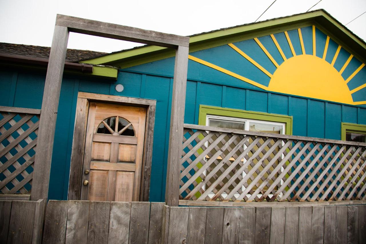 | The Front Porch Hidden Oasis