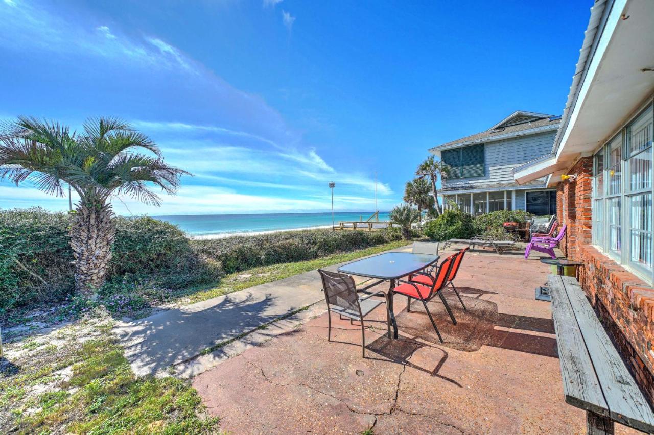  | Lotts of Sun - Beachfront, Pet-friendly, Single family home, Quiet, Gorgeous sunsets from patio!