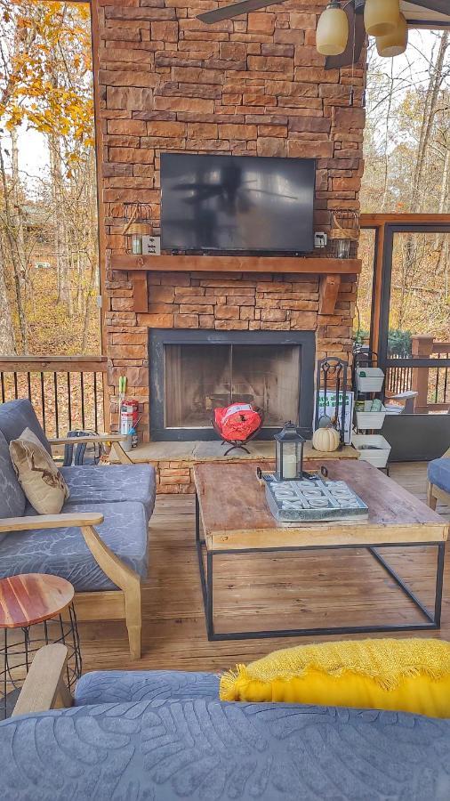 | Spectacular porch, just a few steps from the water