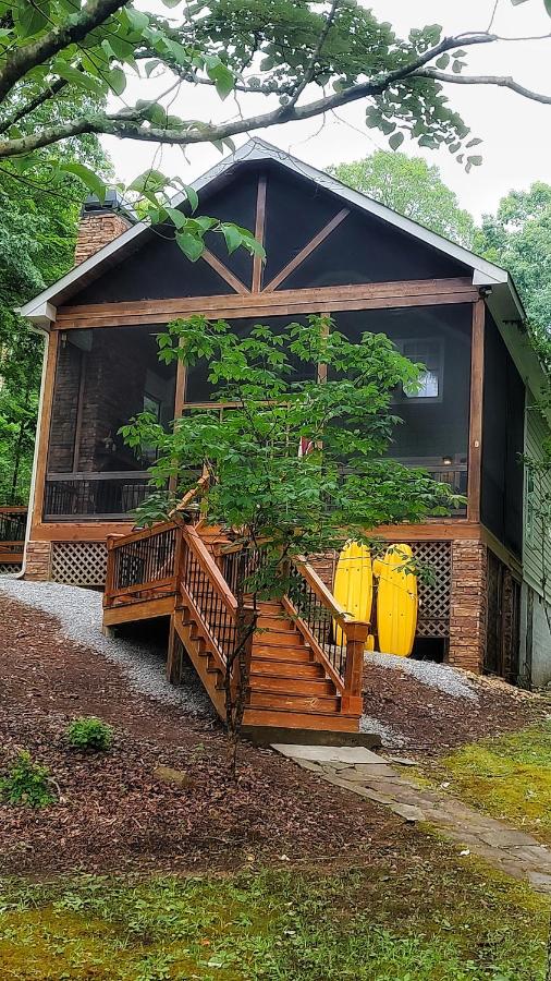 | Spectacular porch, just a few steps from the water