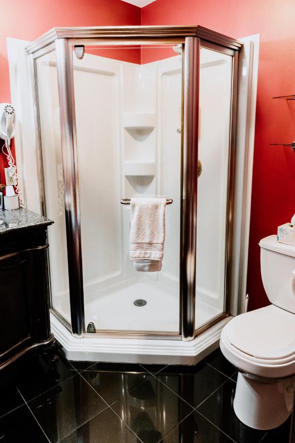| 1897 Beekman House Bed and Breakfast
