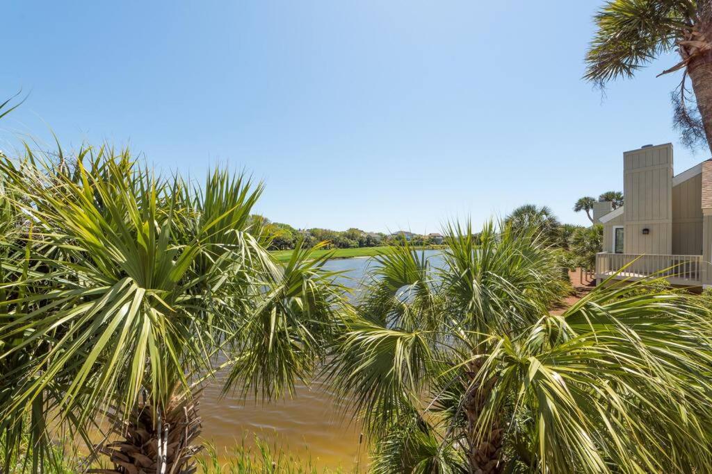 | Renovated Cottage Within Walking Distance to Beach