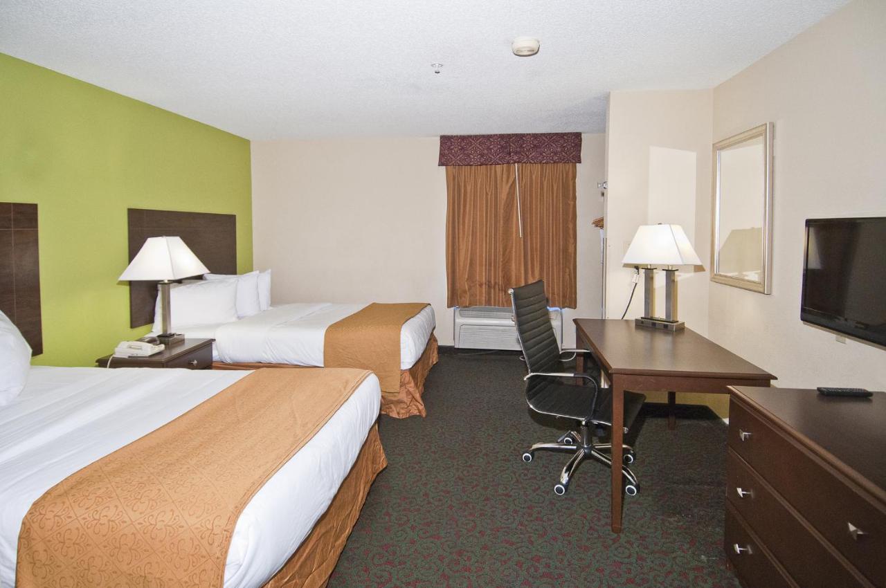 Double Room with Two Double Beds - Non-Smoking at Quality Inn & Suites at Airport Blvd I-65