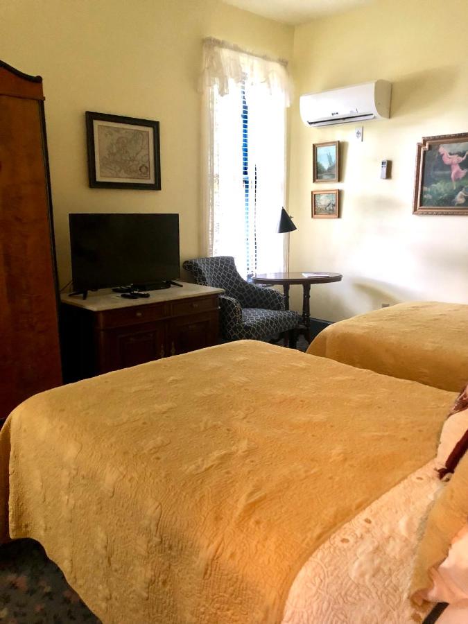 | The Lafayette Inn