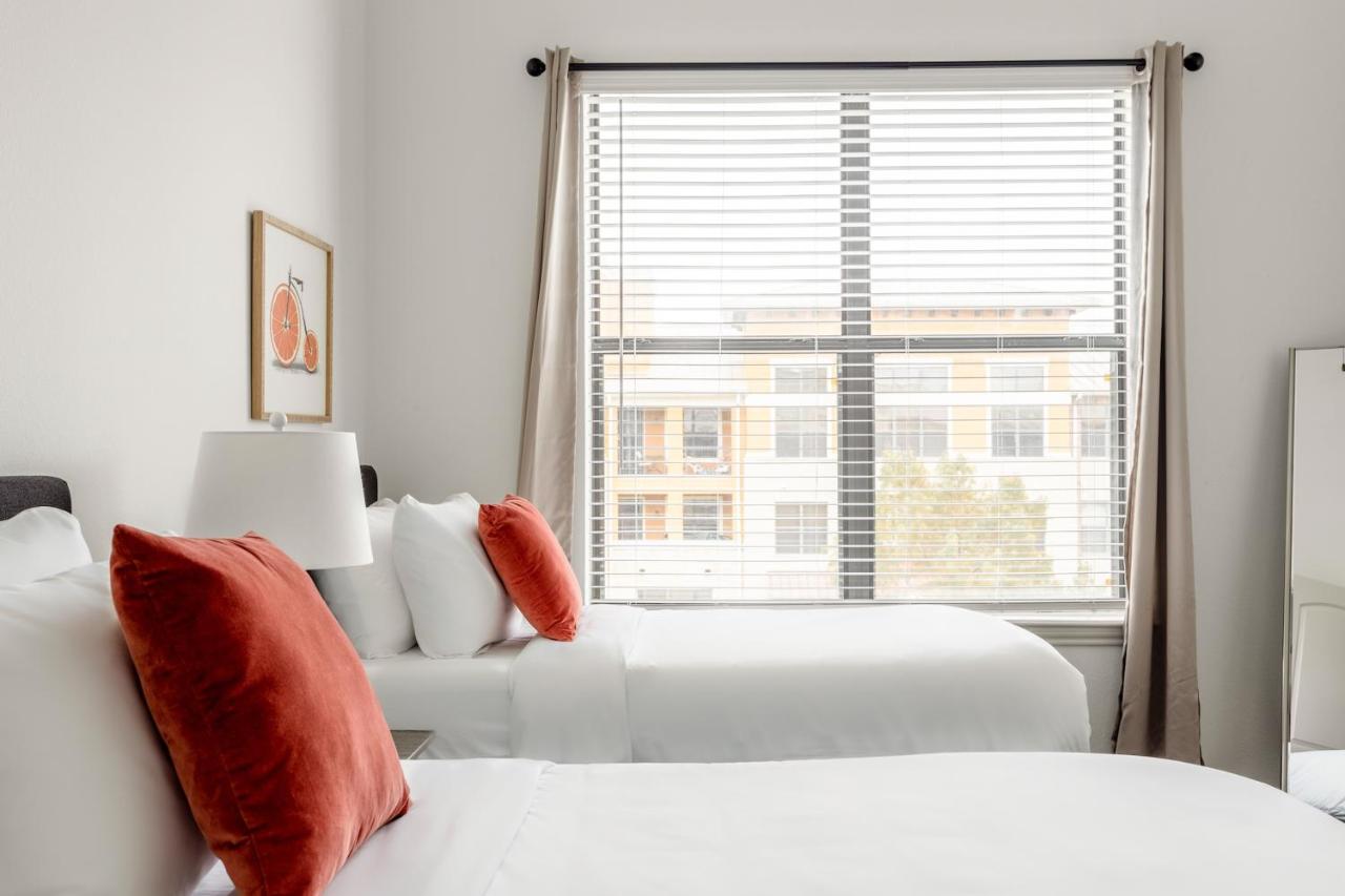 Two-Bedroom Apartment (Self Check-in with Virtual Front Desk) at Kasa Frisco Bridges Dallas