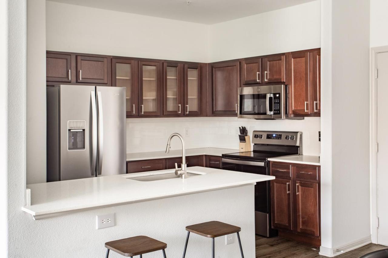 Two-Bedroom Apartment (Self Check-in with Virtual Front Desk) at Kasa Frisco Bridges Dallas