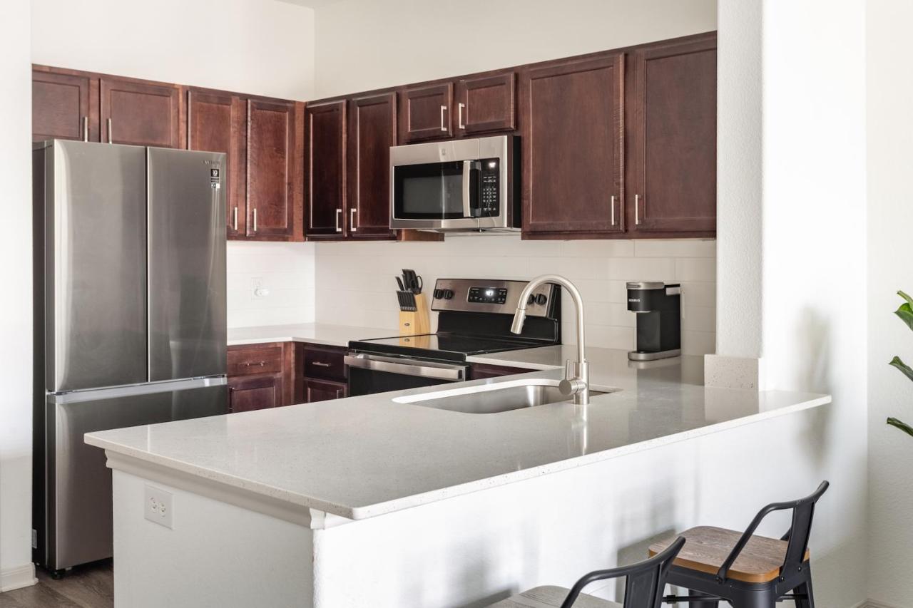 One-Bedroom Apartment (Self Check-in with Virtual Front Desk) at Kasa Frisco Bridges Dallas