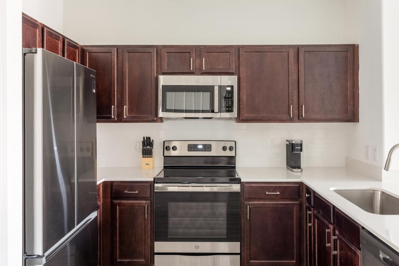 One-Bedroom Apartment (Self Check-in with Virtual Front Desk) at Kasa Frisco Bridges Dallas