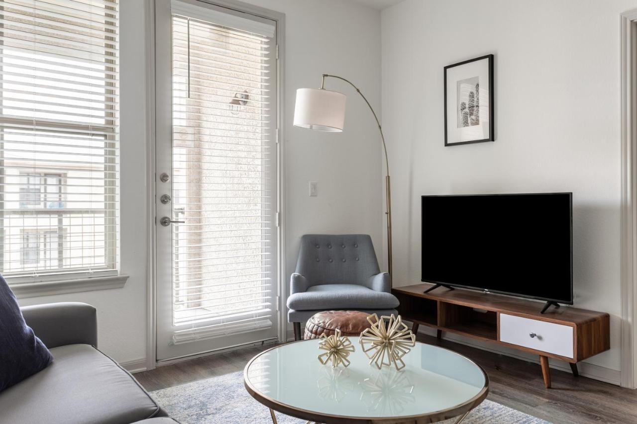 One-Bedroom Apartment (Self Check-in with Virtual Front Desk) at Kasa Frisco Bridges Dallas