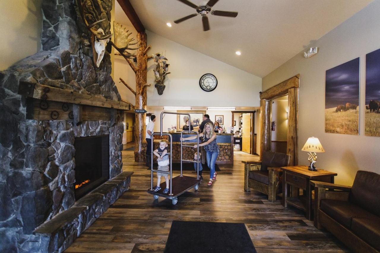 | Ninepipes Lodge