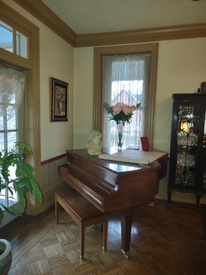 | The Lafayette Inn