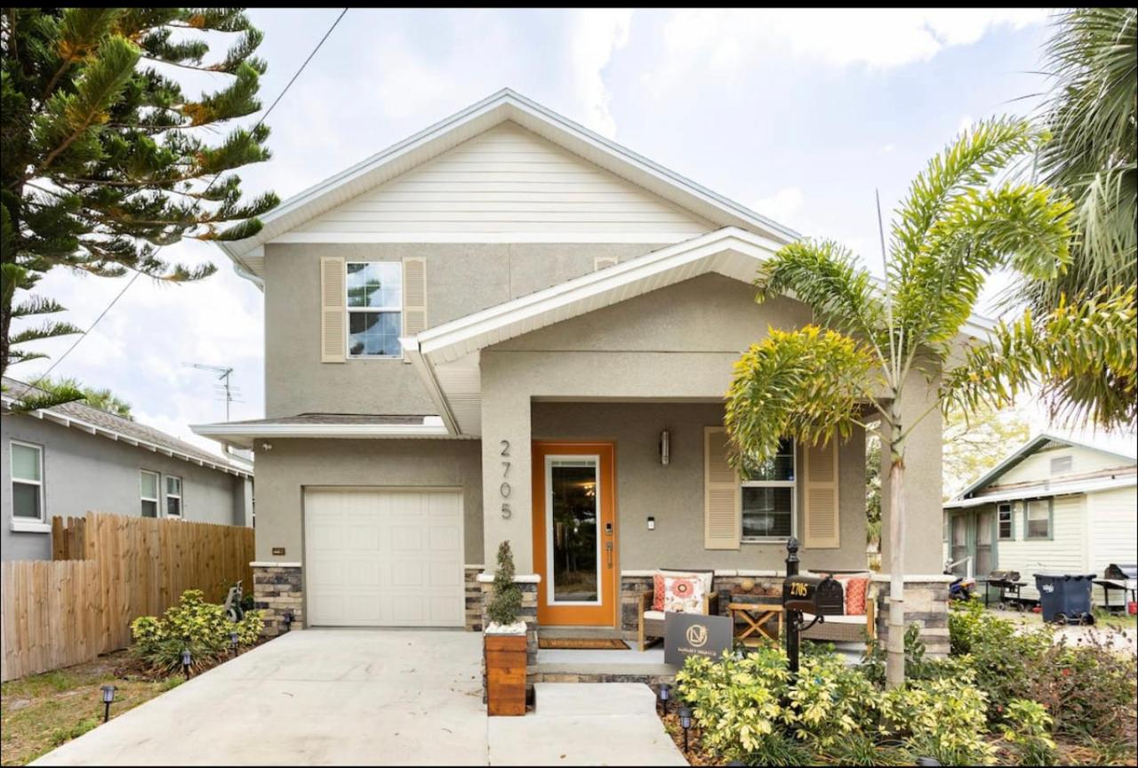 | 3 Bedroom Luxury Home Near Ybor City/Downtown Area