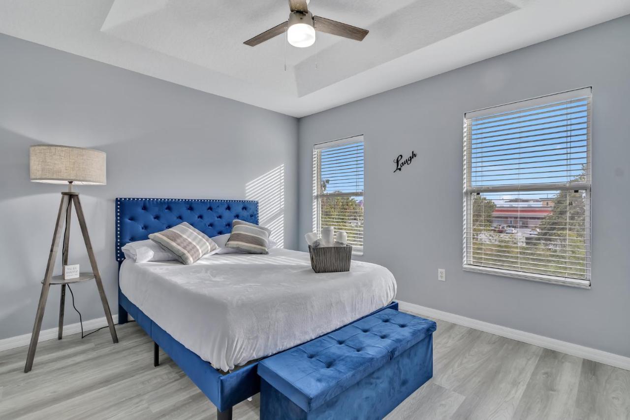 | Ellas Blue House is centrally located