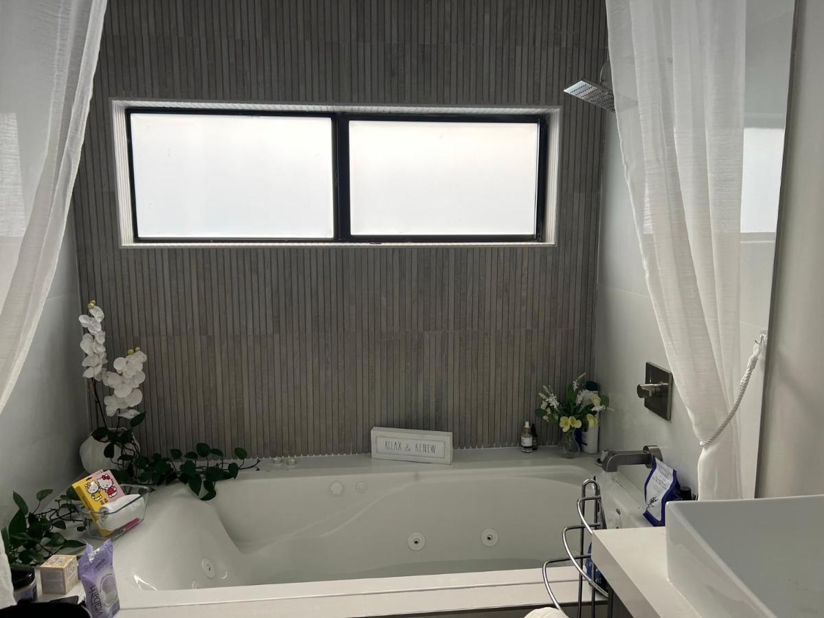 | Zen Miami Home