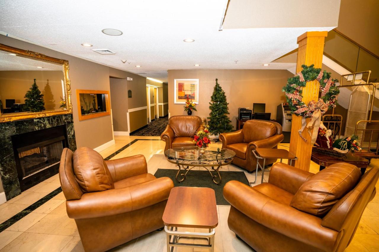 | Econo Lodge
