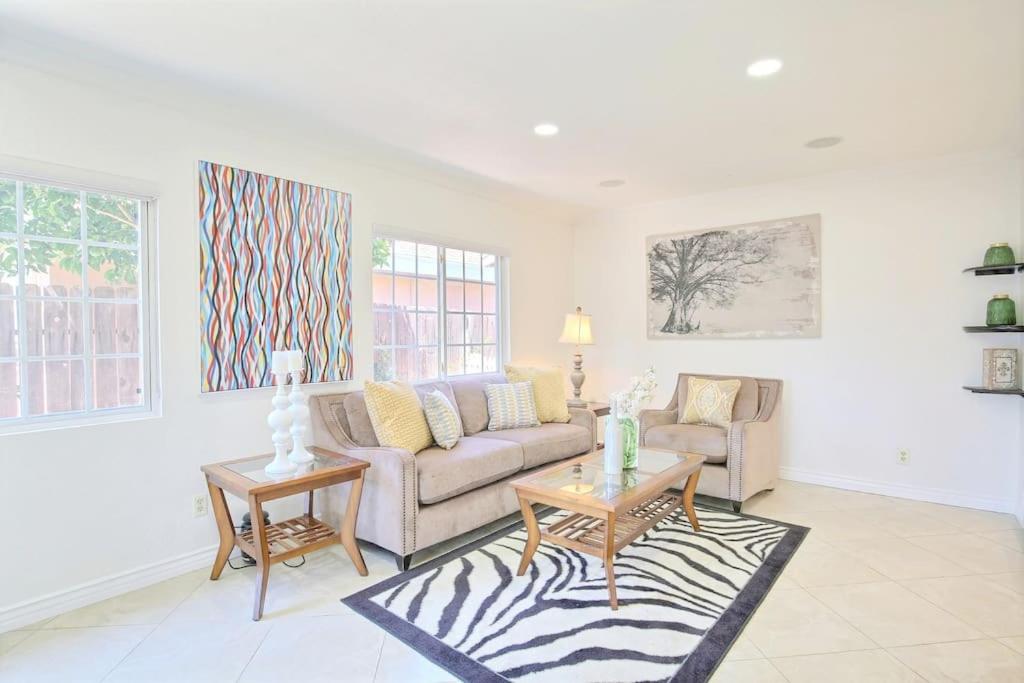 | 5 rooms Villa Near Disneyland, Golf course and Trial to Beach