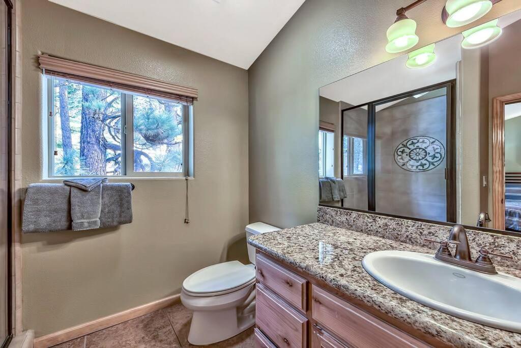 | Heated 5Bd Indoor Pool House,Steam Shower