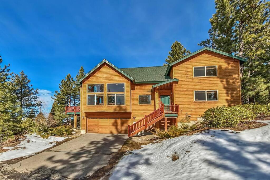 | Heated 5Bd Indoor Pool House,Steam Shower