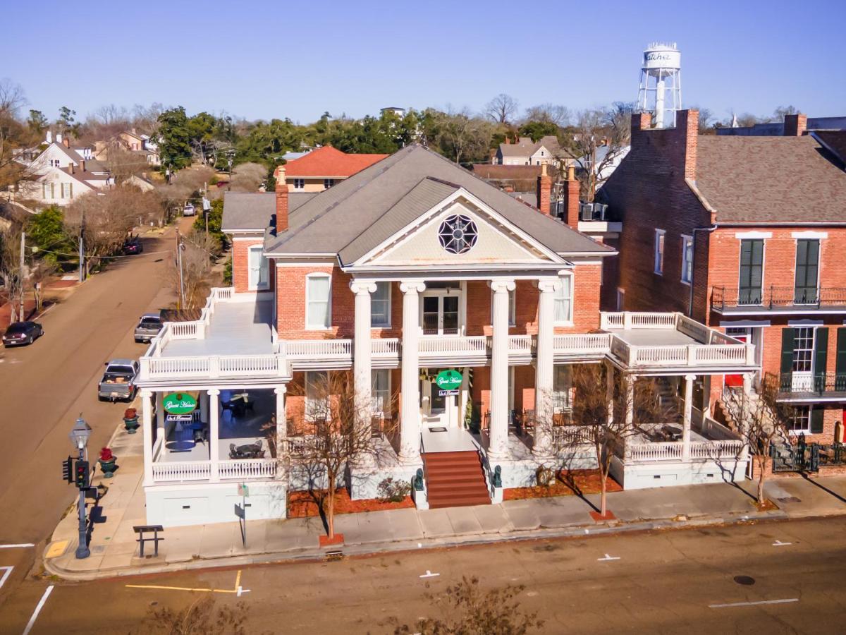 | The Guest House Historic Mansion