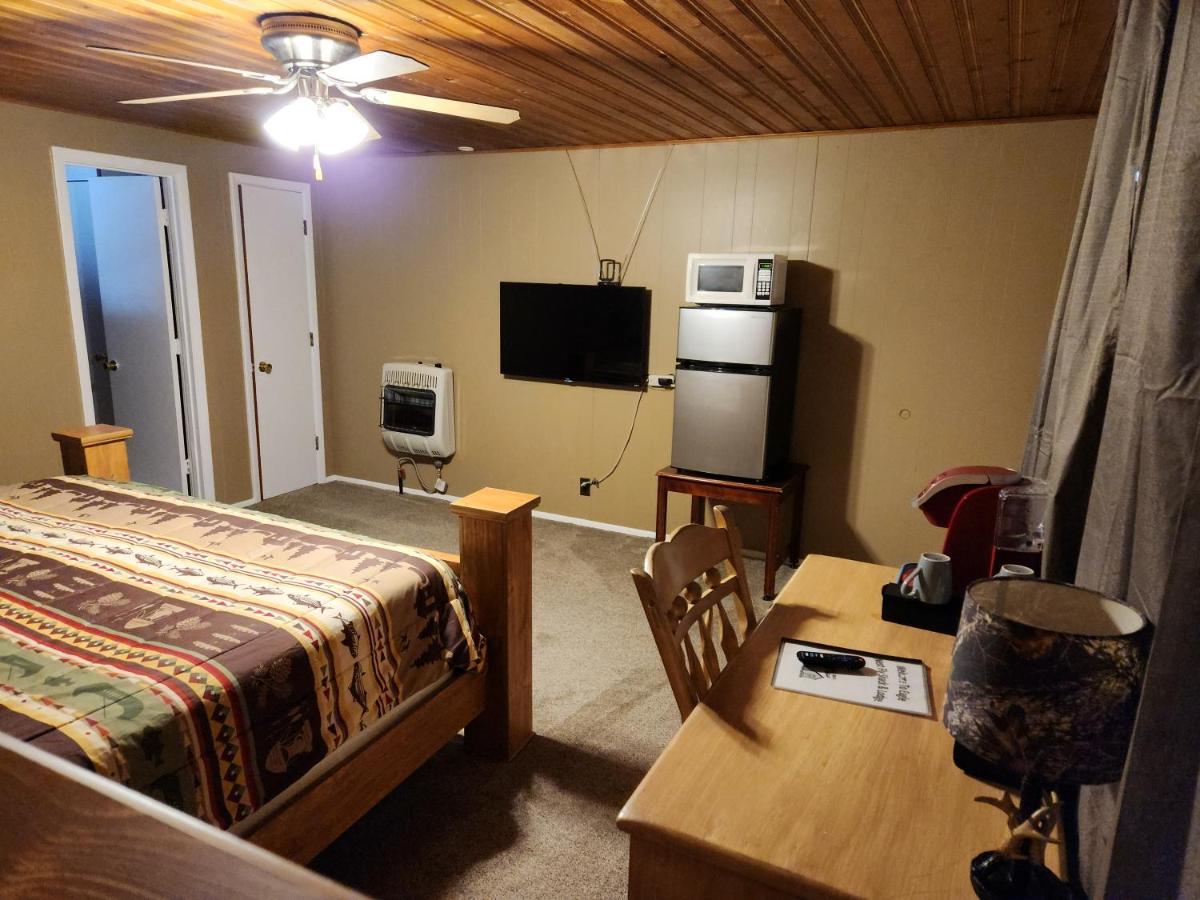 | Eagle Nest Fly Shack & Lodge