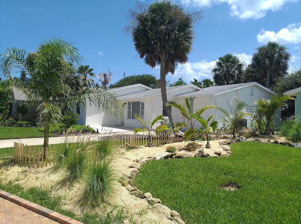 | Renovated Beach Bungalow Steps From the Dune – Across from Island Preserve