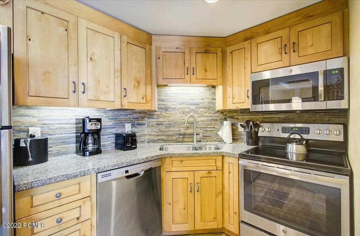 | Grand Summit Lodge Park City