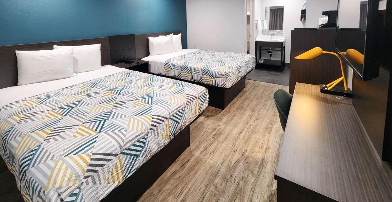  | Studio 6 Suites San Ysidro CA San Diego South Bay