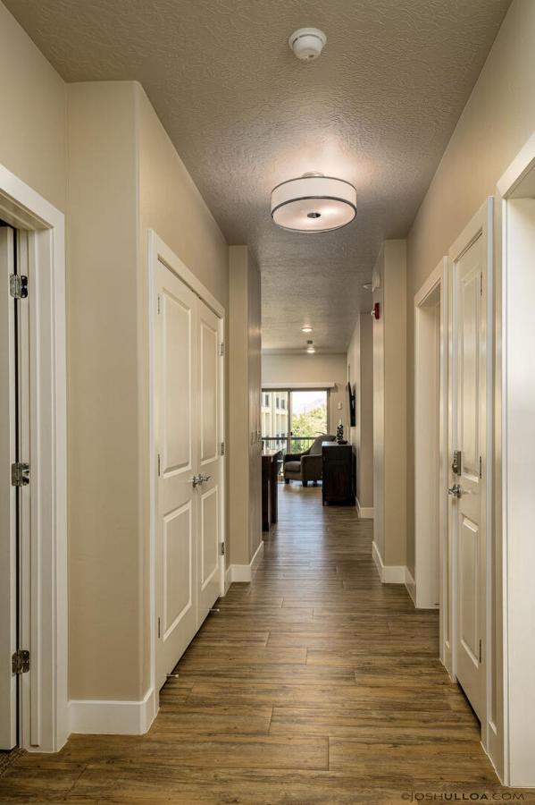 | S301-Hilltop Hideaway-Third Floor 3-bedroom Pool View