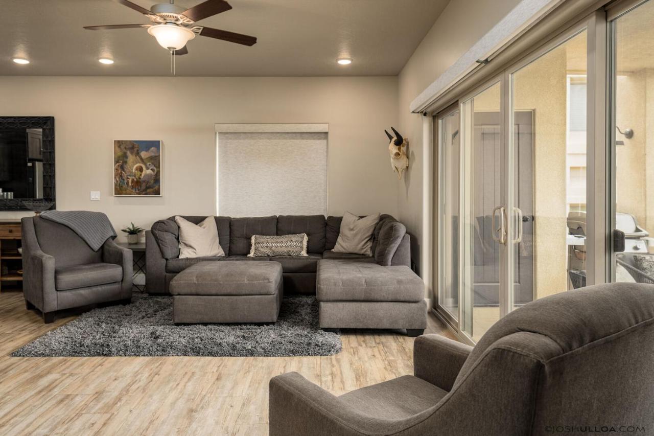 | S301-Hilltop Hideaway-Third Floor 3-bedroom Pool View
