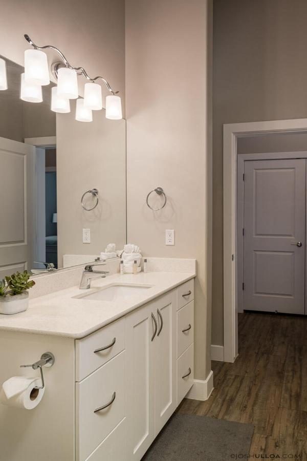 | S404-The Penthouse-Fourth Floor 3-bedroom Pool View