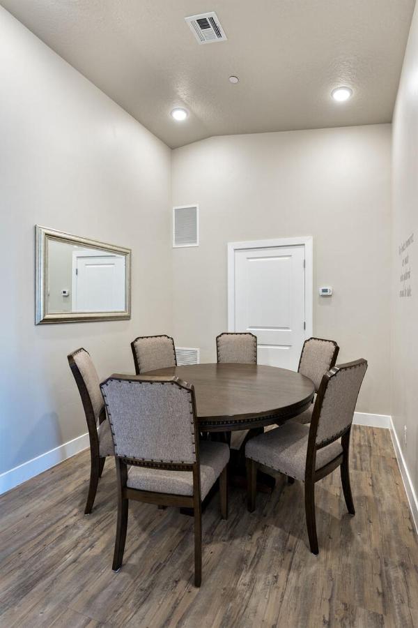 | S404-The Penthouse-Fourth Floor 3-bedroom Pool View