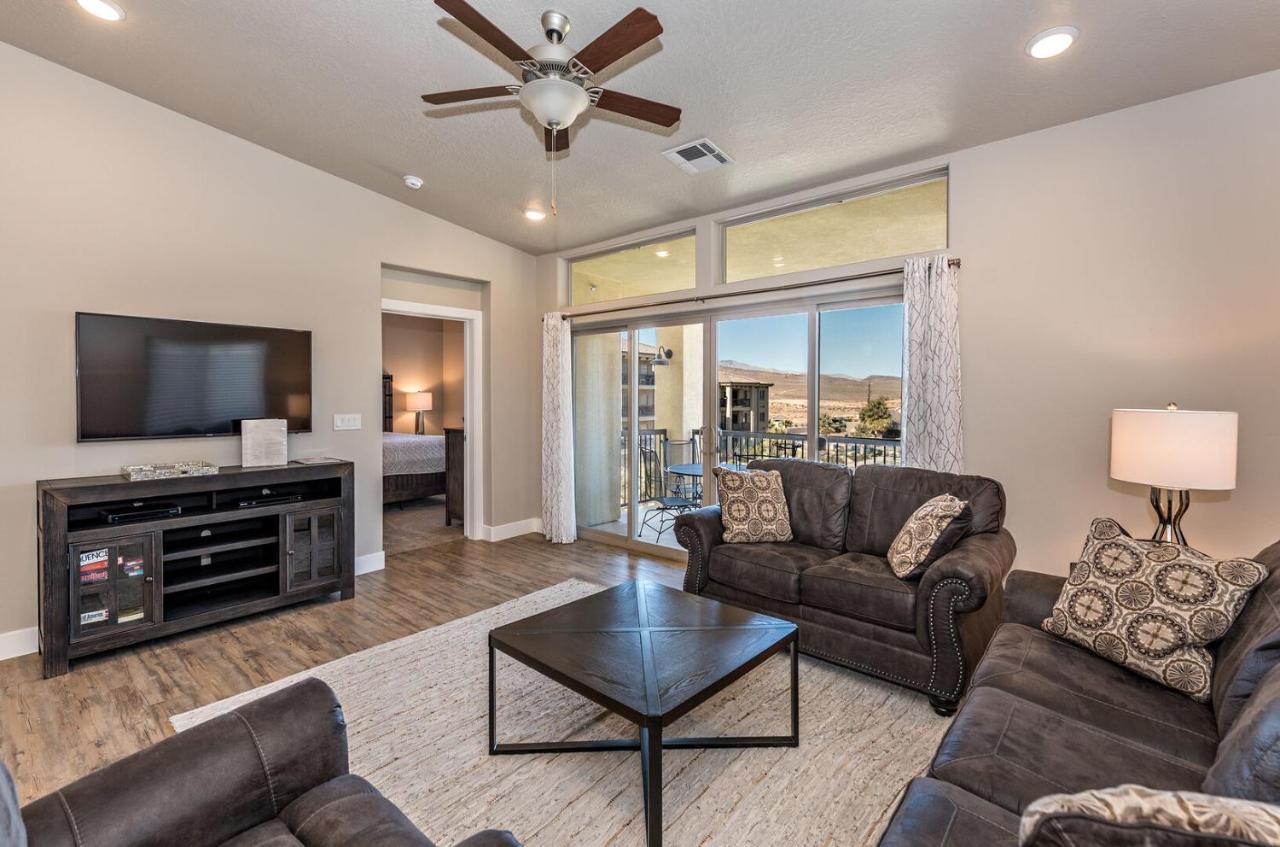 | S404-The Penthouse-Fourth Floor 3-bedroom Pool View